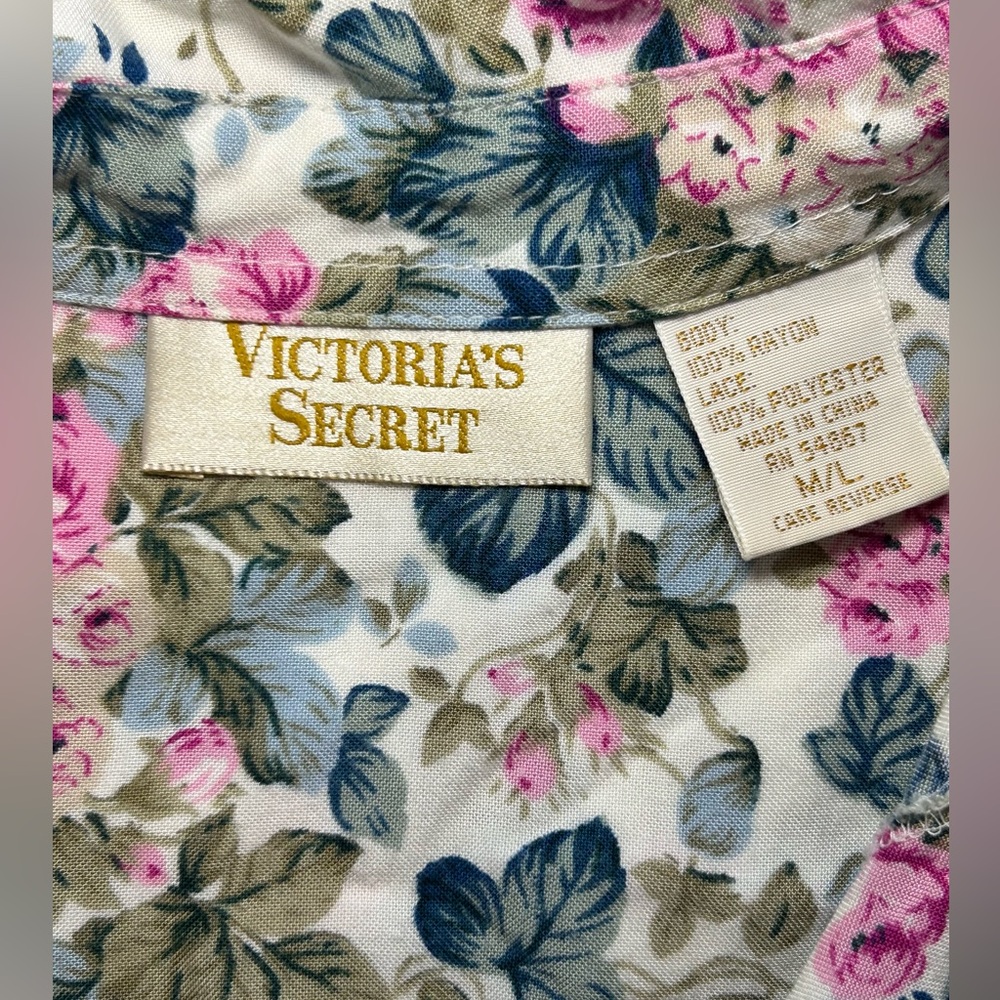 Vintage White/Gold Tag Vintage Victorias Secret Floral and Lace Sleep Shirt r15 - Picture 7 of 7